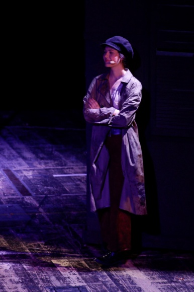 GDYBY COFNĄĆ CZAS Muzyka, LIFESTYLE - „Jolka, Jolka pamiętasz”, „Aleją Gwiazd”, „Cicho” czy „Chodź, pomaluj mój świat” to utwory, które potrafi zanucić każdy. „Gdyby cofnąć czas” to nowy utwór napisany przez jednego z najlepszych autorów tekstów, Marka Dutkiewicza, a jego premiera już za chwilę.