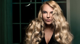 Muzyka klasyczna, nie taka klasyczna Muzyka, LIFESTYLE - Pianistka Beata Szałwińska, odnosząca wiele sukcesów poza granicami Polski udowadnia, że muzyką klasyczną można się bawić i to w wielkim stylu. Już wkrótce wydaje dwie nowe płyty, które mogą przyczynić się do muzycznej rewolucji!