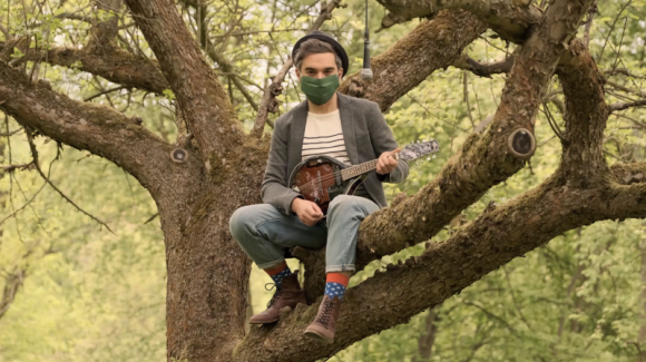 Bard z reklamy Lecha odpowiada na nominację #hot16challenge! Muzyka, LIFESTYLE - Marka Lech Premium właśnie dołącza do popularnego internetowego challenge’u przyjmując wyzwanie Wujka Samo Zło.